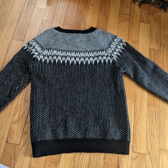 J. Crew Merino Wool Sweater L (fits Med) - Picture 9 of 9